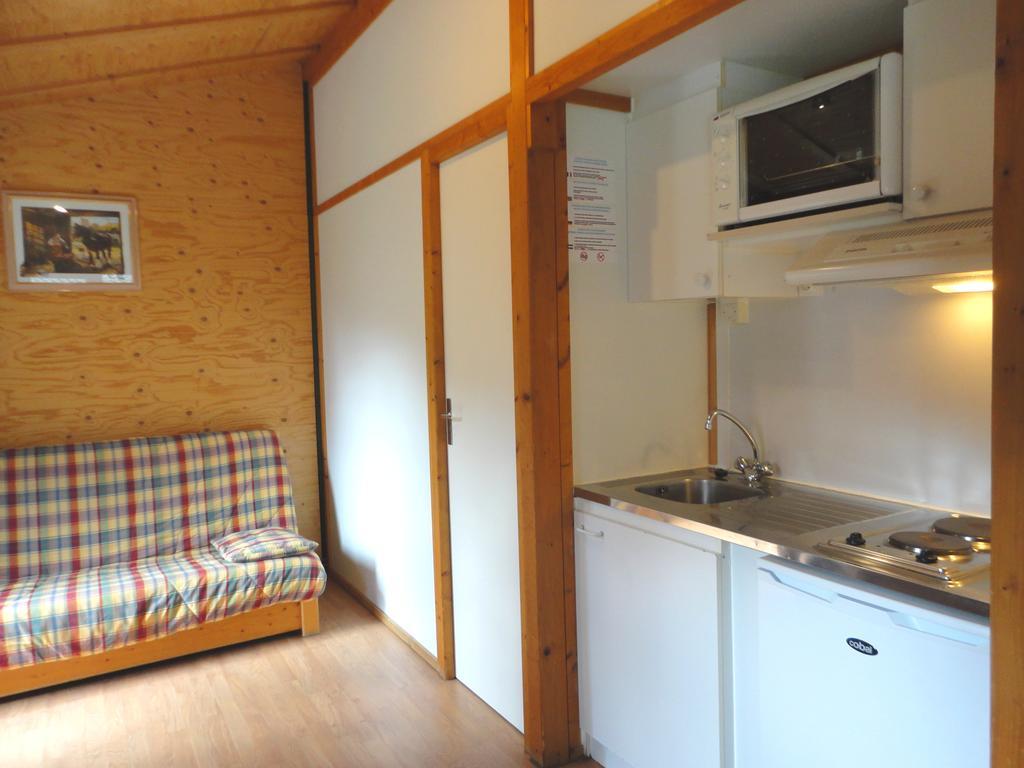 Le Bourg-dʼOisans Camping La Cascadeヴィラ エクステリア 写真